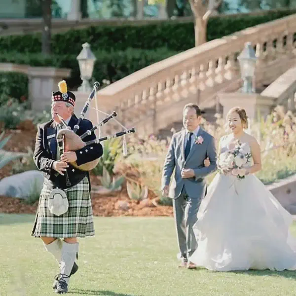 Book a Professional Bagpiper in Los Angeles | Harry Farrar